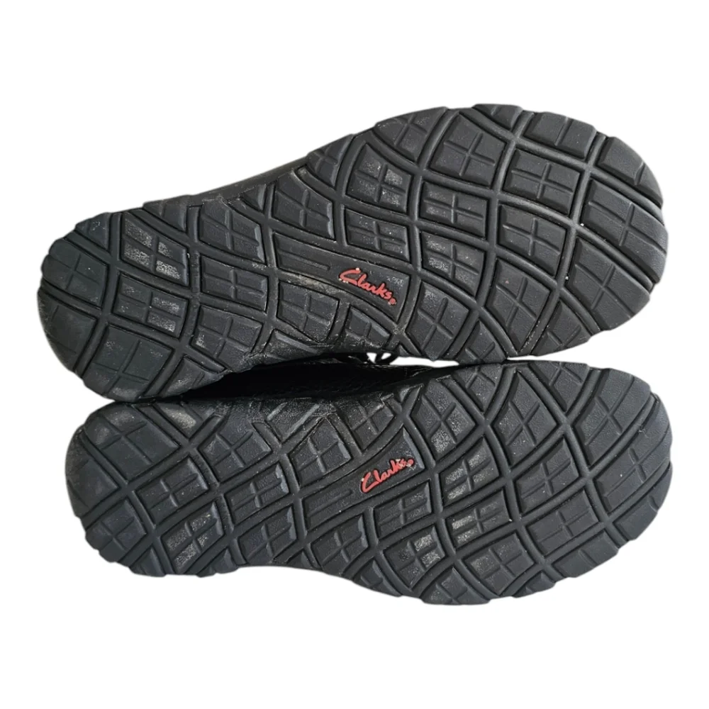 Clarks Waterproof Duck boots / Muckers in Black